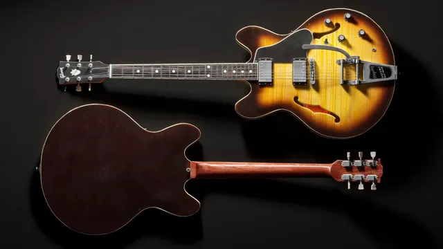 El arte de recrear una guitarra Gibson ES-335 en 3D